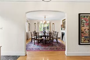 89 Bayview Ave, Great Neck, NY 11021 - Photo 13