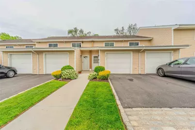 2355 Pershing Boulevard #704, Baldwin, NY 11510 - Photo 1