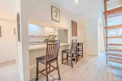 2355 Pershing Boulevard #704, Baldwin, NY 11510 - Photo 5