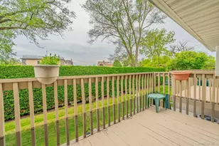 2355 Pershing Blvd, Baldwin, NY 11510 - Photo 15