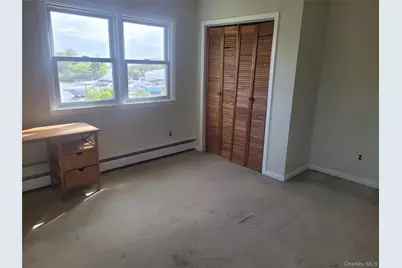 8 Cornell Road, Patchogue, NY 11772 - Photo 15
