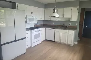 8 Cornell Rd, Patchogue, NY 11772 - Photo 9