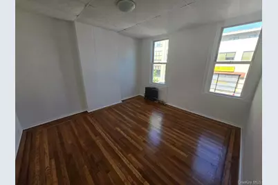 3615 33rd Street, Astoria, NY 11106 - Photo 11