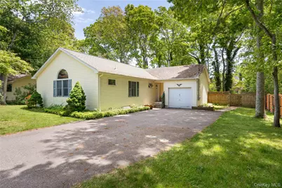 47 Suffolk Road, Hampton Bays, NY 11946 - Photo 41