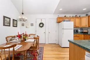 47 Suffolk Rd, Hampton Bays, NY 11946 - Photo 15