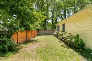 47 Suffolk Rd, Hampton Bays, NY 11946 - Photo 39