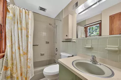 2 Merry Hill Road, Poughkeepsie, NY 12603 - Photo 15