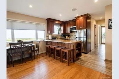 345 Old Cove Boulevard, Southold, NY 11971 - Photo 5