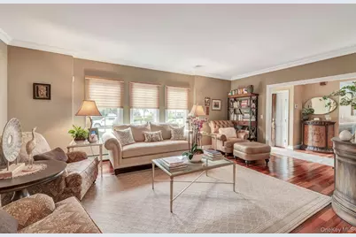 23 Gaynor Avenue, Nesconset, NY 11767 - Photo 3