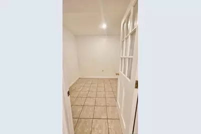 14923 Sanford Avenue #B-C, Flushing, NY 11355 - Photo 5