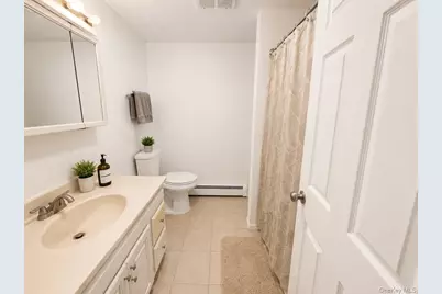 24 Vermont Drive #B, Newburgh, NY 12550 - Photo 7