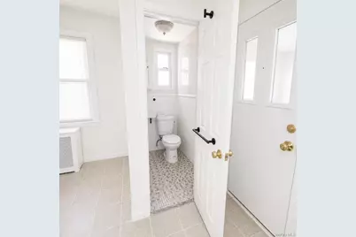 16422 Grand Central Parkway, Jamaica, NY 11432 - Photo 3