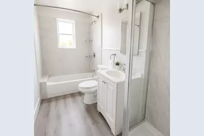 16422 Grand Central Parkway, Jamaica, NY 11432 - Photo 9