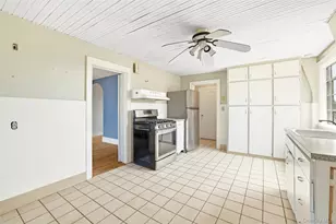 174 Fairview Ave, Port Chester, NY 10573 - Photo 17