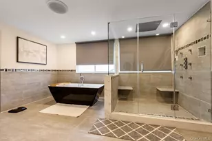 200 Clocks Blvd, Massapequa, NY 11758 - Photo 17