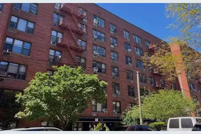 83-45 Vietor Avenue #5R, Elmhurst, NY 11373 - Photo 1