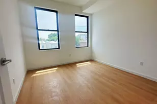 30-87 Steinway St, Astoria, NY 11103 - Photo 7