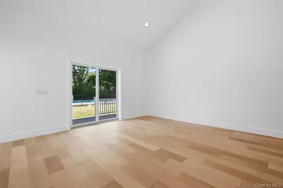 19 Montauk Highway #7, Westhampton, NY 11977 - Photo 17