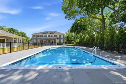 19 Montauk Highway #7, Westhampton, NY 11977 - Photo 27