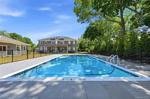 19 Montauk Hwy, Westhampton, NY 11977 - Photo 27