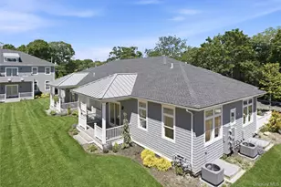 19 Montauk Hwy, Westhampton, NY 11977 - Photo 29