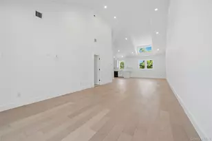 19 Montauk Hwy, Westhampton, NY 11977 - Photo 17
