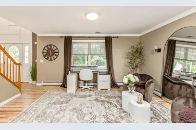 506 Twomey Avenue, Calverton, NY 11933 - Photo 13