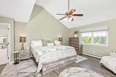 506 Twomey Avenue, Calverton, NY 11933 - Photo 29