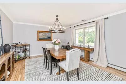 506 Twomey Avenue, Calverton, NY 11933 - Photo 9
