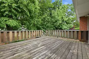2073 Washington St, Merrick, NY 11566 - Photo 29