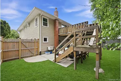 2073 Washington Street, Merrick, NY 11566 - Photo 33