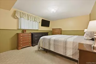 2073 Washington St, Merrick, NY 11566 - Photo 23