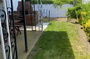 128-22 Francis Lewis Blvd, Springfield Gardens, NY 11413 - Photo 3