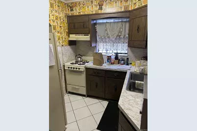 128-22 Francis Lewis Boulevard, Springfield Gardens, NY 11413 - Photo 7