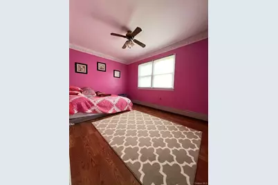 1626 Park Avenue, New Hyde Park, NY 11040 - Photo 5