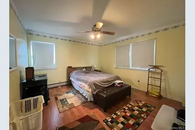1626 Park Avenue, New Hyde Park, NY 11040 - Photo 7