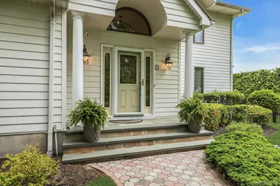 6 Mill Pond Road, Hampton Bays, NY 11946 - Photo 3