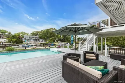 6 Mill Pond Road, Hampton Bays, NY 11946 - Photo 27