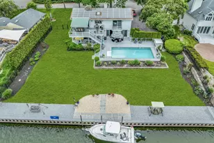 6 Mill Pond Rd, Hampton Bays, NY 11946 - Photo 37