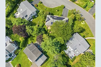 23 Carriage Court, Scarsdale, NY 10583 - Photo 41