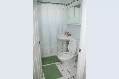 40 Tanager, Levittown, NY 11756 - Photo 5