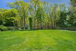 50 Runnymeade Dr, East Hampton, NY 11937 - Photo 29