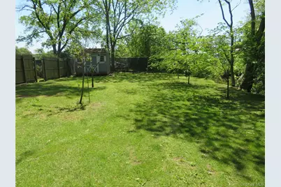 440 Spangle Drive, North Babylon, NY 11703 - Photo 15