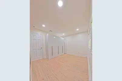 44 Warner Road, Huntington, NY 11743 - Photo 19