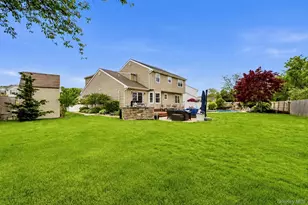 6 Lea Ave, Manorville, NY 11949 - Photo 33
