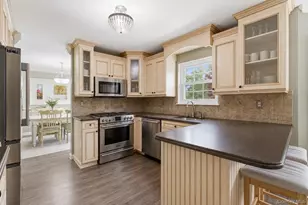 6 Lea Ave, Manorville, NY 11949 - Photo 9