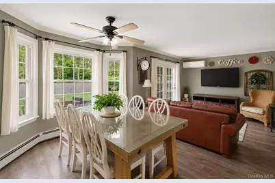 6 Lea Avenue, Manorville, NY 11949 - Photo 15