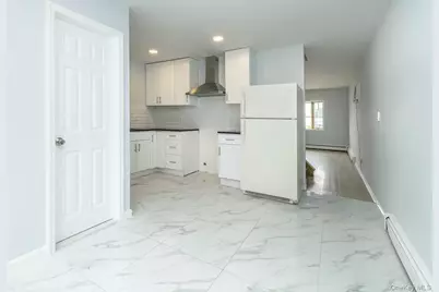 61 Kingfisher Road, Levittown, NY 11756 - Photo 17