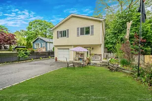 35 Franklin Ave, Mastic, NY 11950 - Photo 25