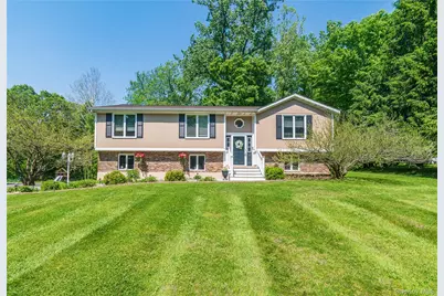 85 Bellevue Road, Highland, NY 12528 - Photo 1